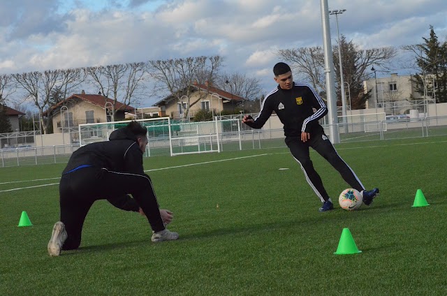 Valentin Charriere - V.A.C.A Trainer - Coach Sportif Lyon