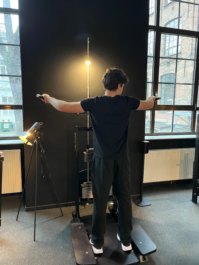 Wien Personal Trainer- Gym statt Blödsinn!