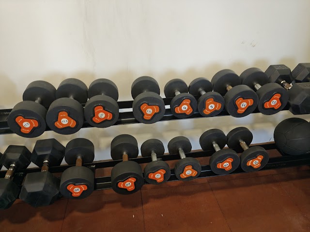 Personal Fitness Trainer Aman