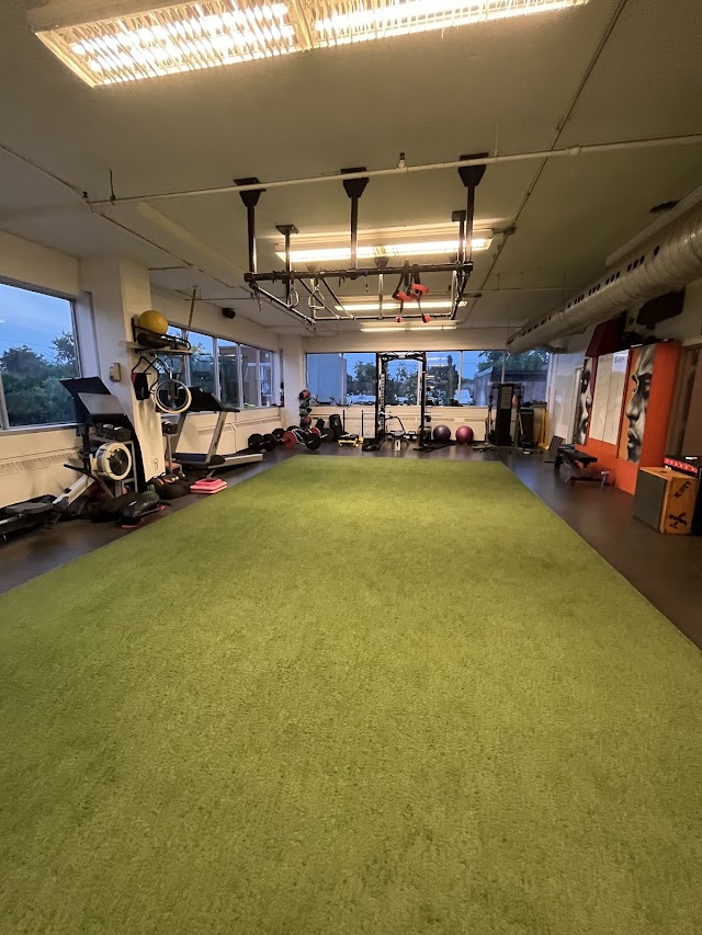 Entraînement X-Fit Saint-Laurent